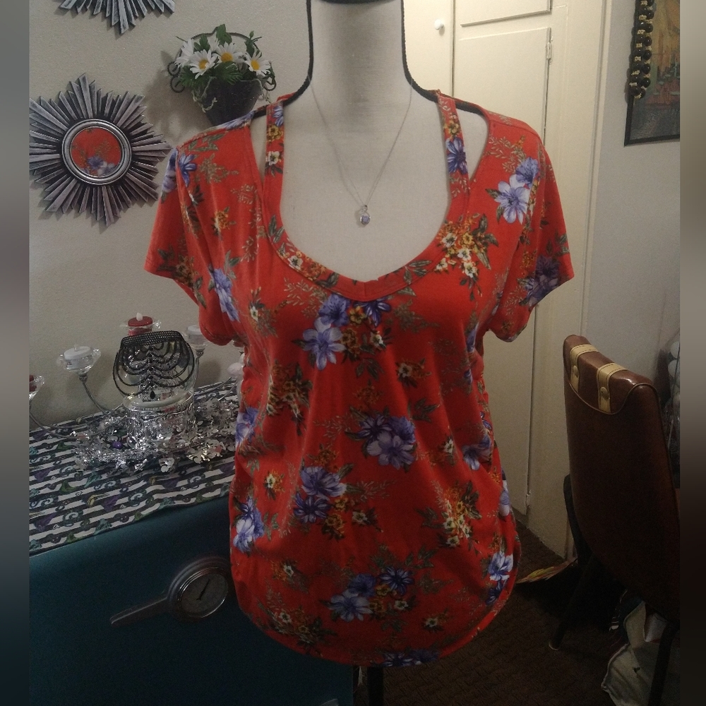Side Slit Sleeve Hawaiian Floral Shirt